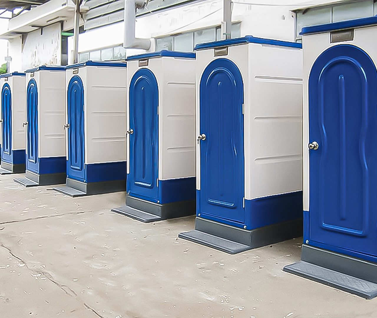 ห้องน้ำไฟเบอร์กลาส ห้องน้ำสำเร็จรูปเคลื่อนที่ น้ำหนักเบาคลื่อนย้ายง่าย ประกอบใหม่ทุกตู้ คุณภาพดีมาตรฐานสากล